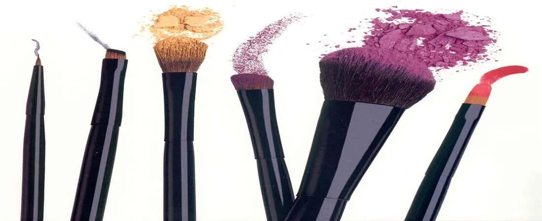 wholesale makeup brush manufacturers in pakistan