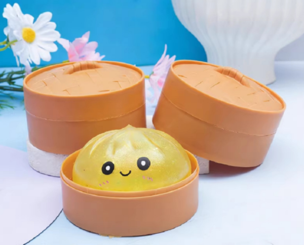 Decompressing by squashing a steamed bun